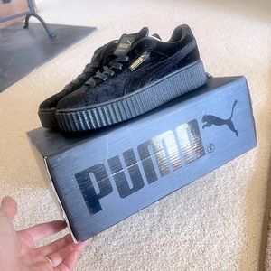 PRICE DROP! Puma Fenty NWT Black Suede Creepers - Size 6